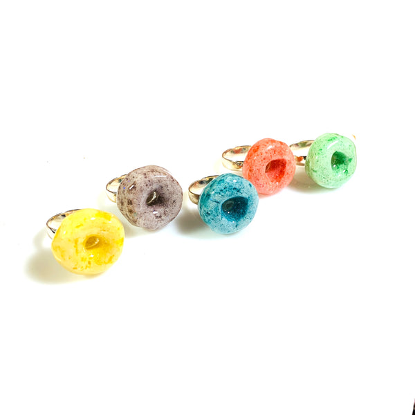 Jumbo Colorful Cereal Ring